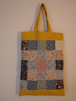 Gefütterte Baumwollhenkeltasche mit Quiltmuster